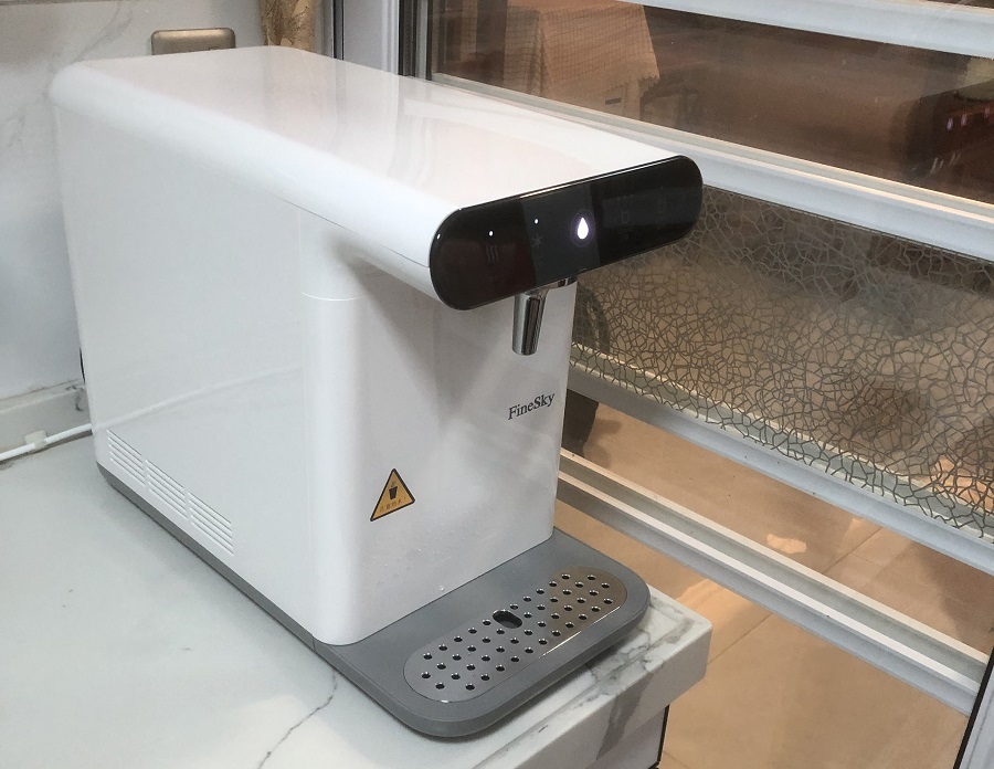 深圳龍崗區客戶-安裝RO反滲透凈水器與直飲機+前置過濾器(圖3) 111 (3).jpg